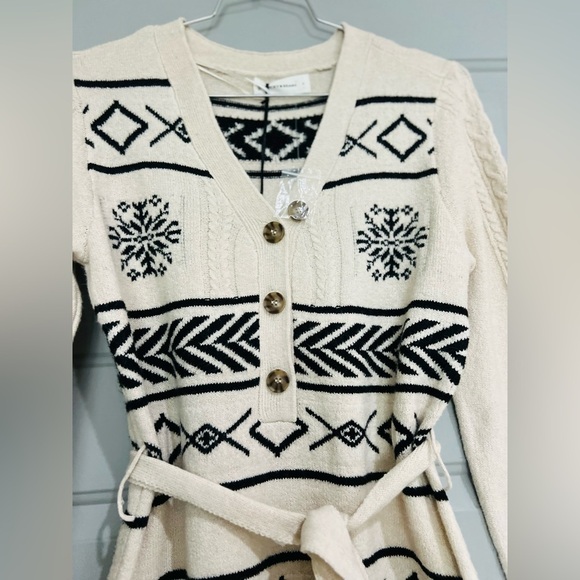 LUCKY BRAND Snowflake Geometric Cardigan Sweater Dress SIZE MED BY THE KNEE - Picture 6 of 12